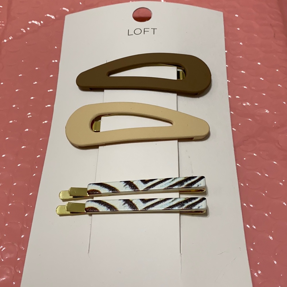 Loft resin hair clip and bobby pin set